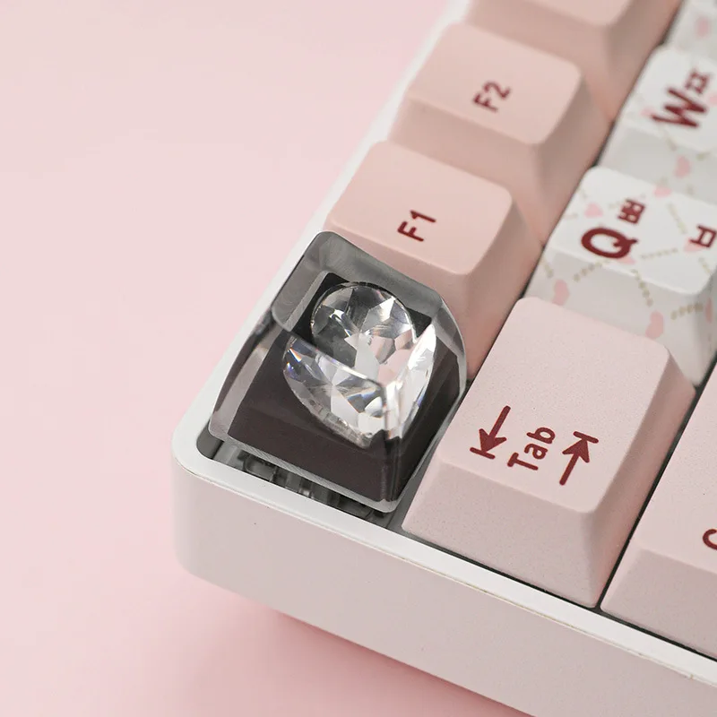 Resin Epoxy Transparent Heart of Africa Keycap Cross Shaft Mechanical Keyboard Keycap Diamond Cap 4