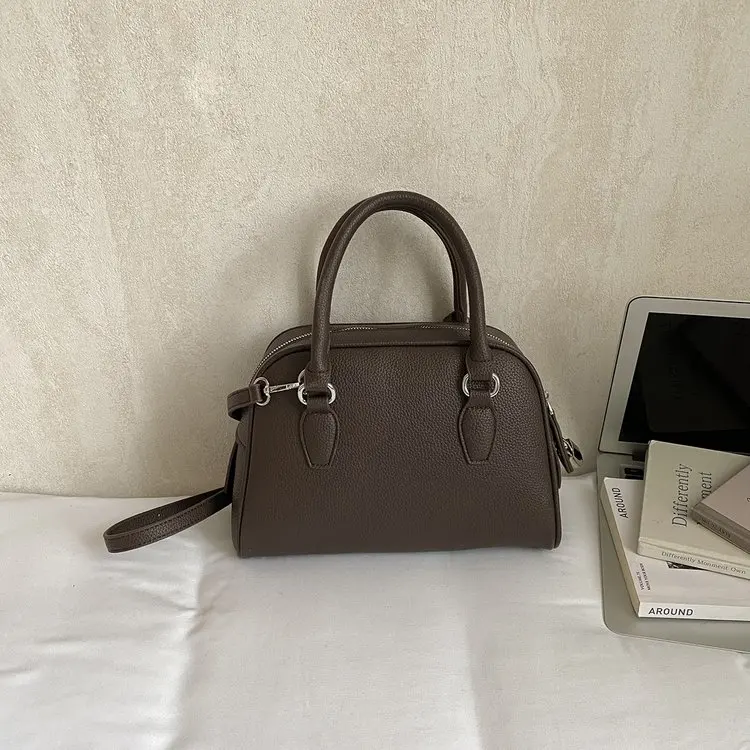 

Женская сумка через плечо для ежедневных поездок, нейлоновая, с широким ремнем и декором в виде звезд, сумка-кроссбоди