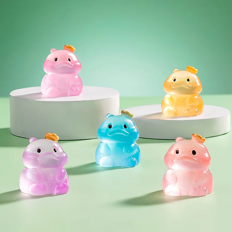 Simpatico cartone animato anatra luminoso piccoli ornamenti Mini animali paesaggio ornamento statua in miniatura accessori per la decorazione della casa fai da te