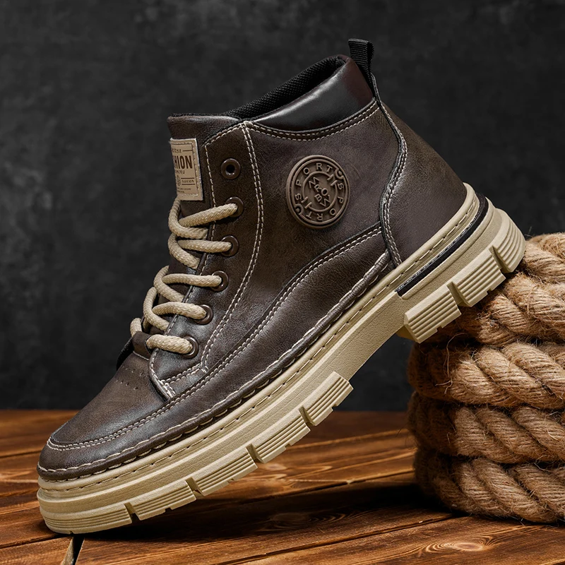 

Men's High-Top Boots Retro British Style Waterproof Genuine Leather Casual Shoes Mid-Cut Heightening Work Boots