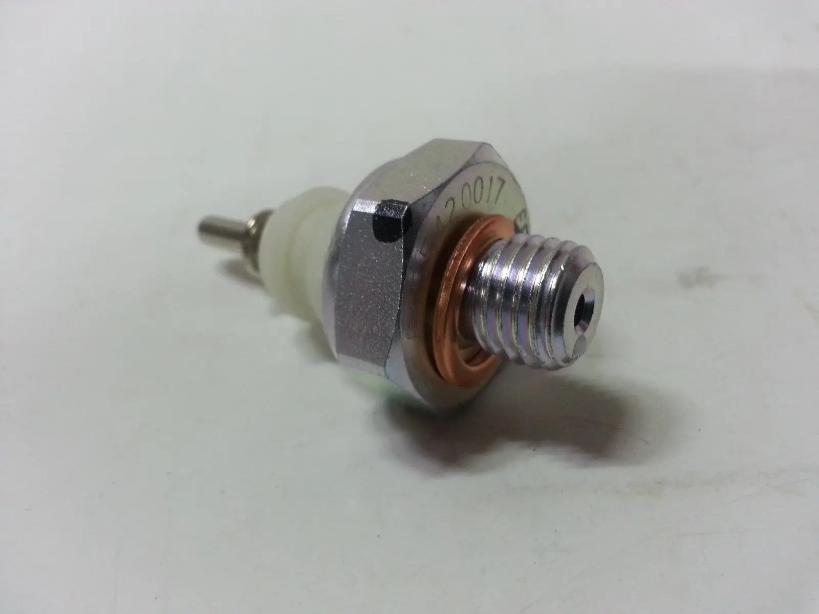 

6655420017 Oil Pressure S/w Assy Ssangyong Actyon,kyron,rexton,stavic #6655420017