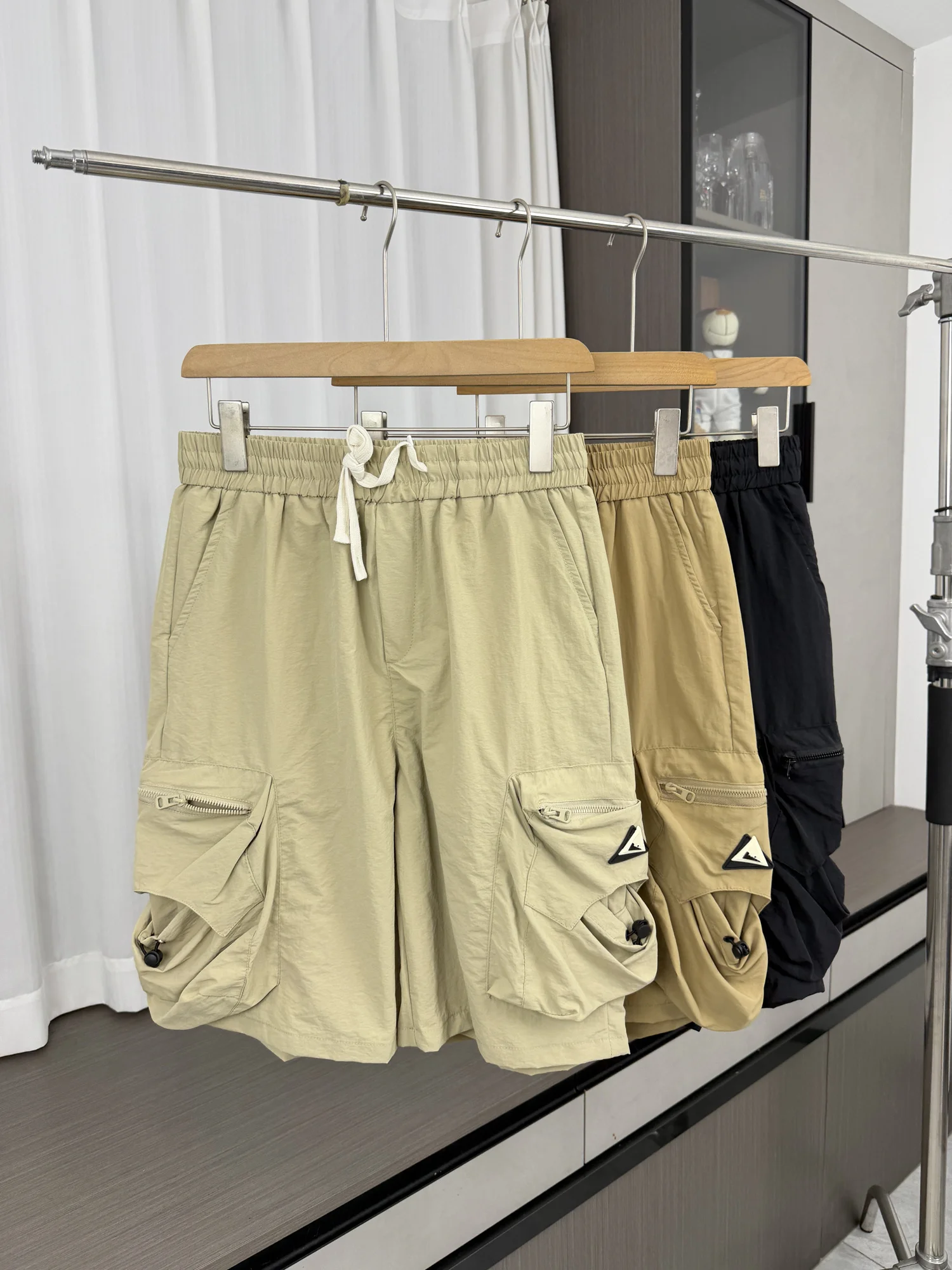

Stylish Men's Outdoor Workwear Shorts Quick Dry Waterproof Five Inch Sporty Casual Trousers Trendy Straight Leg Length
