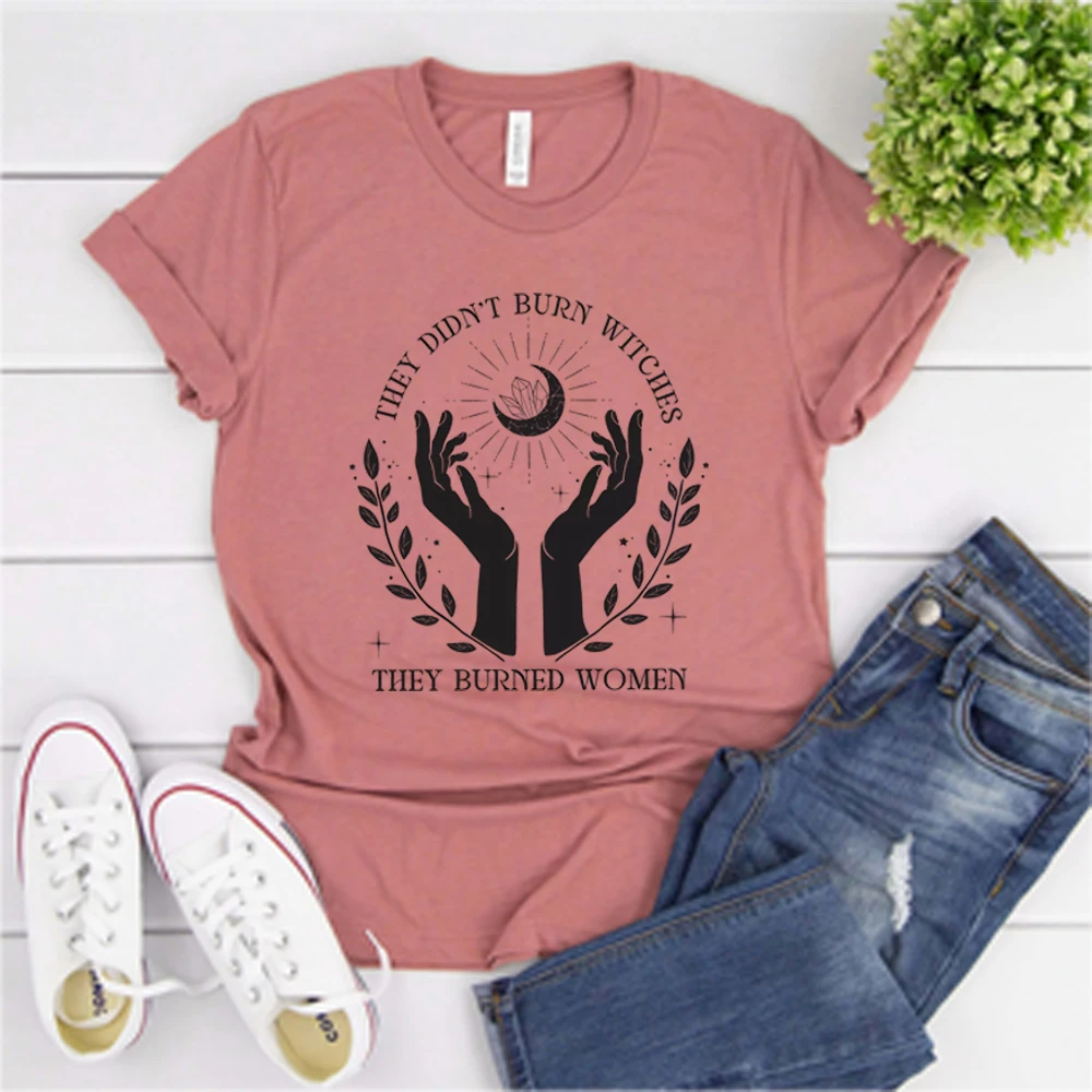 Vintage They Didn\'t Burn Witches They Burned Women Shirt Witchy Feminist Tees Halloween Feminism Shirts Boho Girl Power Tee