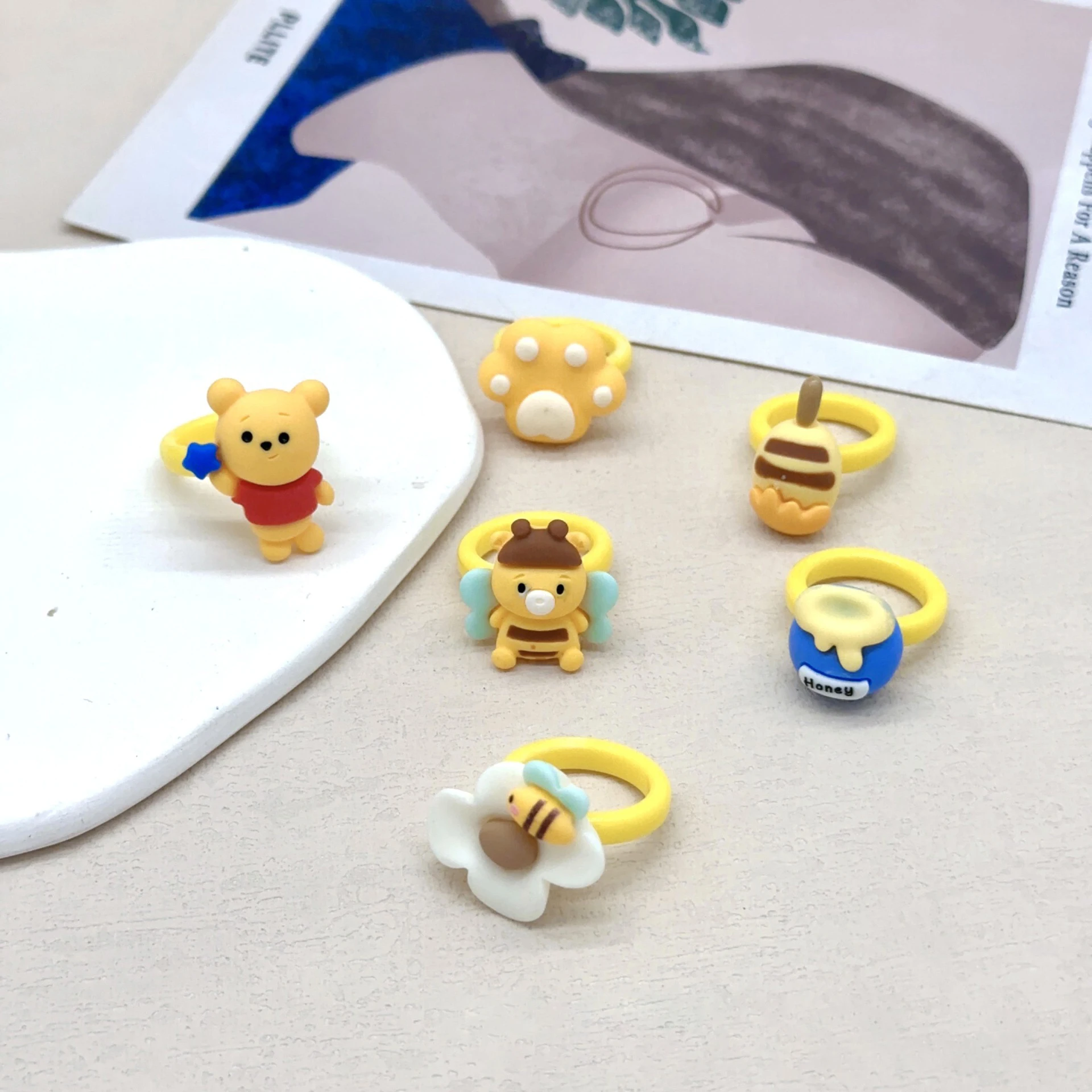 Cute Cartoon Children's Acrylic Index Finger Ring Ins Niche Design Teddy Bear Honey Pot Resin Women's Ring