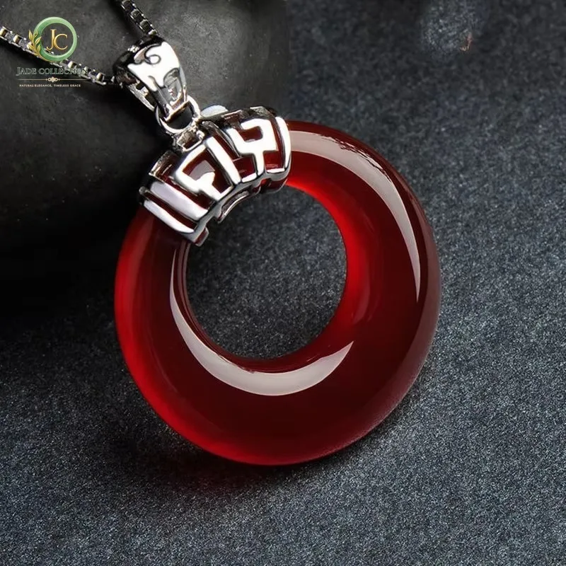Natural Green Chalcedony Hand-carved Safe Buckle Pendant Fashion  Jewelry Men and Women Green Agate  Necklace