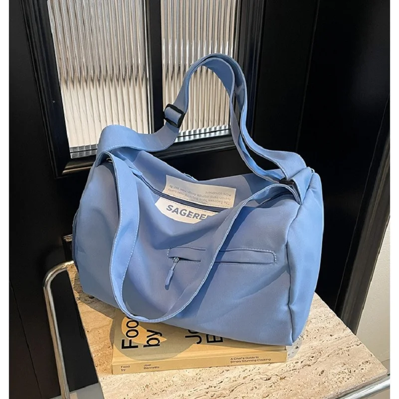 

Leisure sports large capacity fitness bag For women dry and wet separation travel bag storage fashion shoulder crossbody bag
