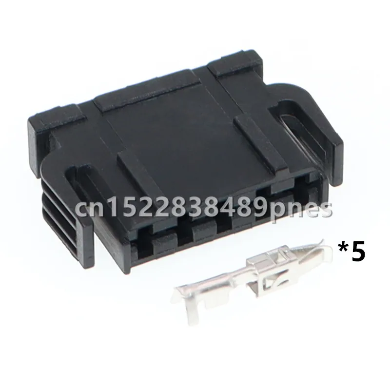 5 Pole Car Wiring Harness Plug 893971635 Electrical Socket With Terminals For VW