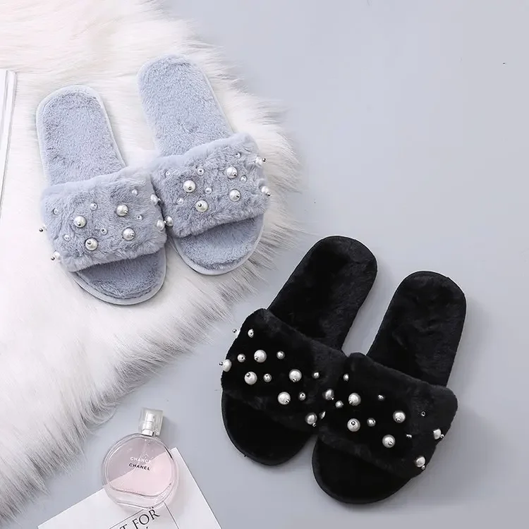 

Winter Thick Bottom Slippers Women's Fashion Flat Slip-On Shoes Home Cotton Slippers Comfortable Rubber Sole Wedding