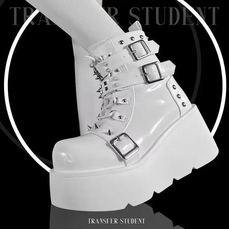 2024 Short Knights Boots For Women Punk Style Thick Sole Shoes With Rivets Spice Girls Y2k Street Wear Belt Buckle Cosplay Cool
