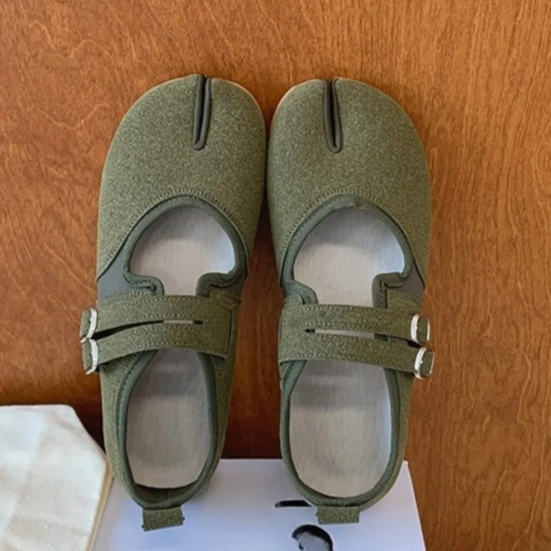 French Cross Split Toe Mary Jane Single Shoes Women's 2026 Spring and Summer New Versatile Casual Flats