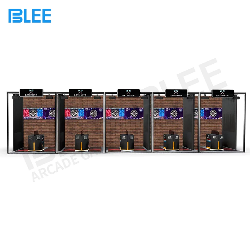 Indoor Sport Games Coin Operated Electronic Interactive Projecting Dart Game Electronic Machine