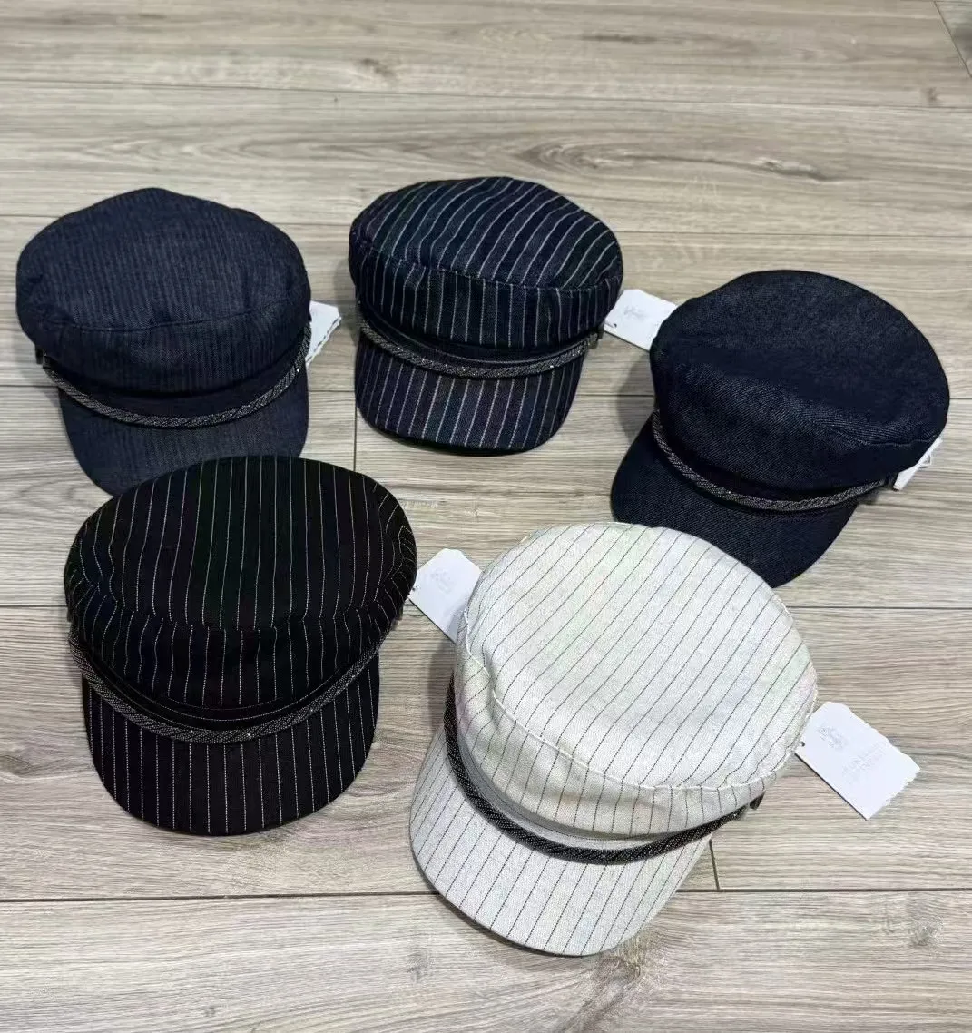 

Winter High-end Striped Beaded Flat Top Navy Cap Women's Casual All-match Hat