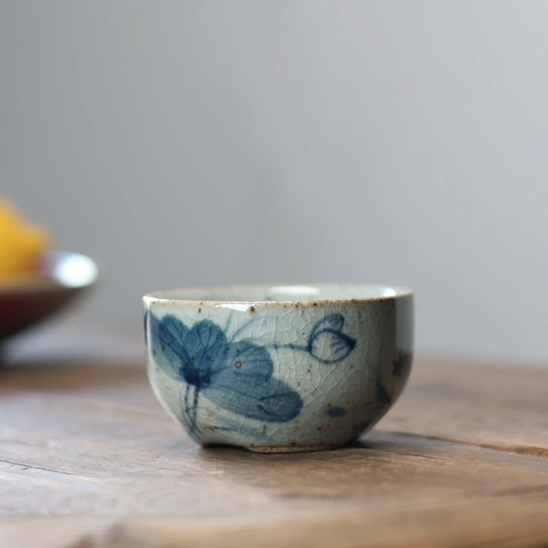 

Hand-painted pottery cup Kung Fu teacup antique small cup tea lamp built a single cup tea cup