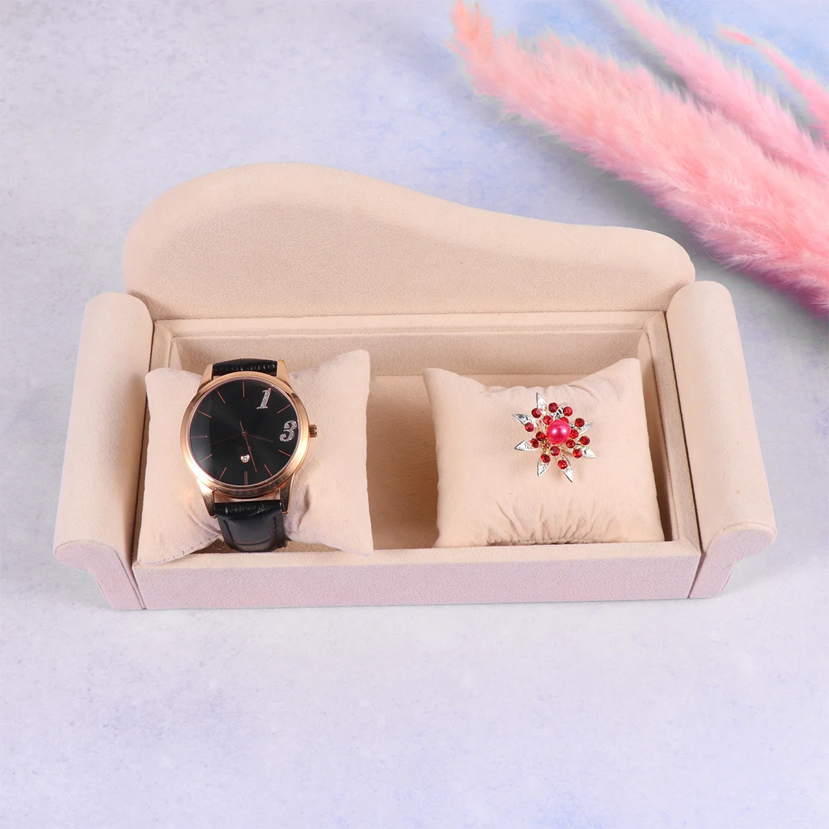1Pcs Sofa Shaped Jewelry Box Beige Creative Flannelette Display Holder Elegant Watch Bracelet Organizer Gift Decoration