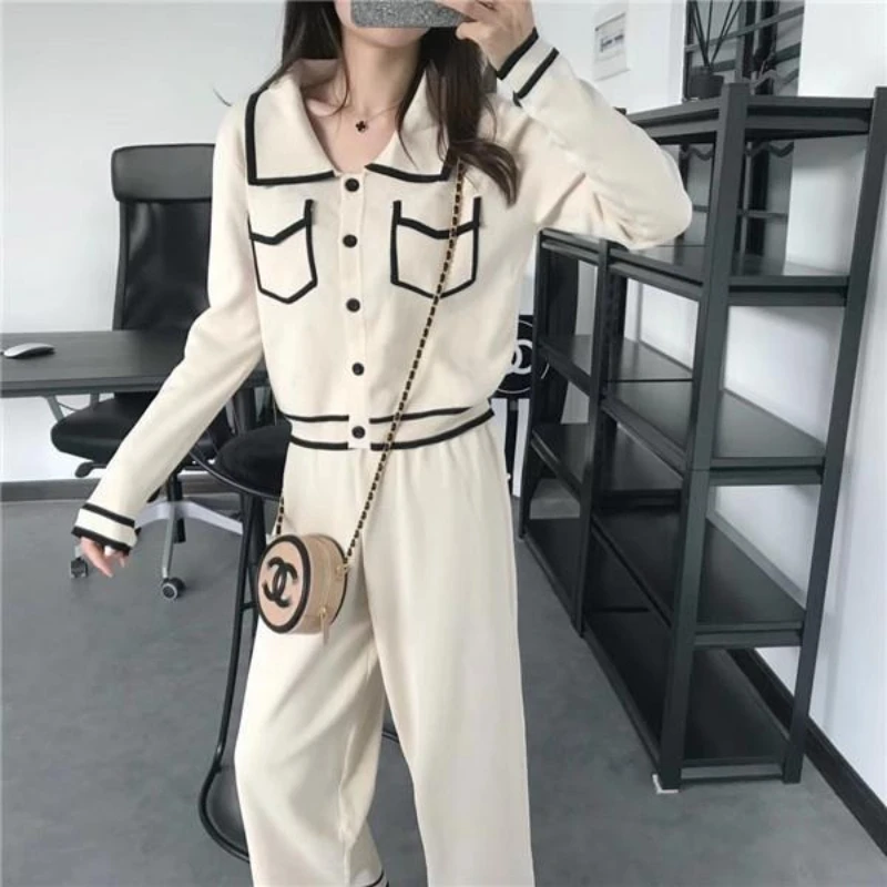 

Women‘s Retro Two Piece Set Color Block Lapel Collar Button Up Knit Top+High Waisted Draped Wide Leg Pants Casual Commute Set