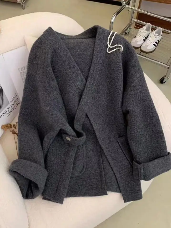 Grey V-neck Diagonal Buckle Raccoon Velvet Mid Lenght Sweater for Women Autumn/Winter Thick and Lazy Style Loose Casual Cardigan