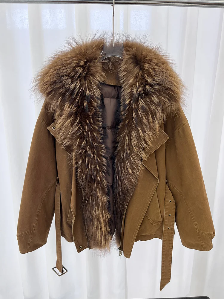 เสื้อแจ็คเก็ตพาร์กาสำหรับผู้หญิงฤดูหนาวสุดหรู บุขนเป็ดแท้ คอปกขนสุนัขจิ้งจอกและแรคคูน  เสื้อโค้ทเดนิมหนาสำหรับผู้หญิง