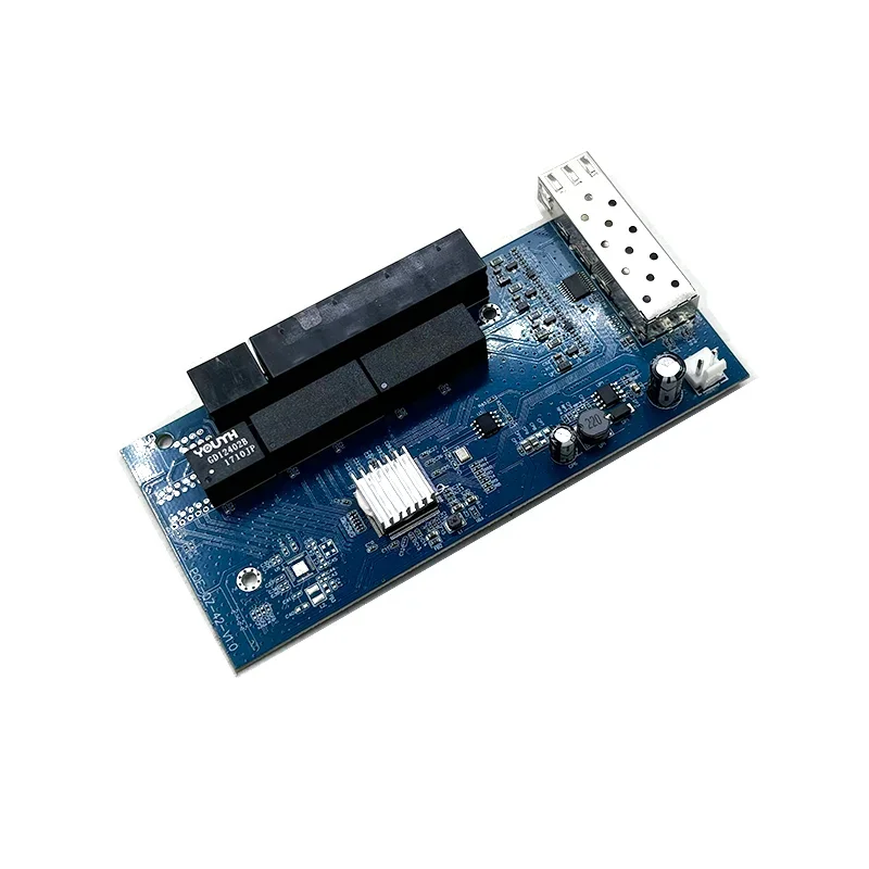 Protokol standar 802.3AF/pada 48V POE OUT/48V poe switch 100 mbps 4port POE dengan 1port uplink/NVR ;1port SFP