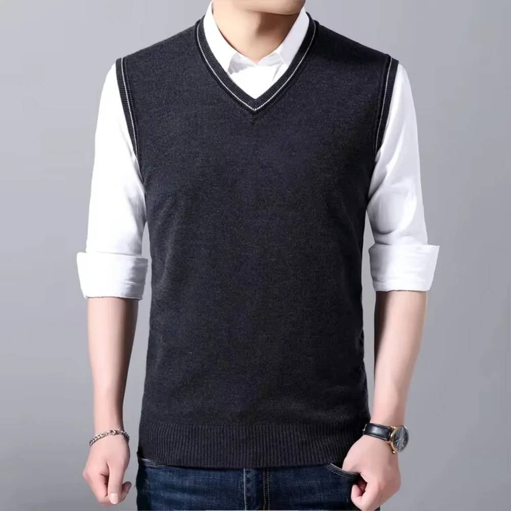 2025 New Men\'s Business Casual Pullover Wear Warm Sleeveless Sweater Vest Men\'s Knitted Tops