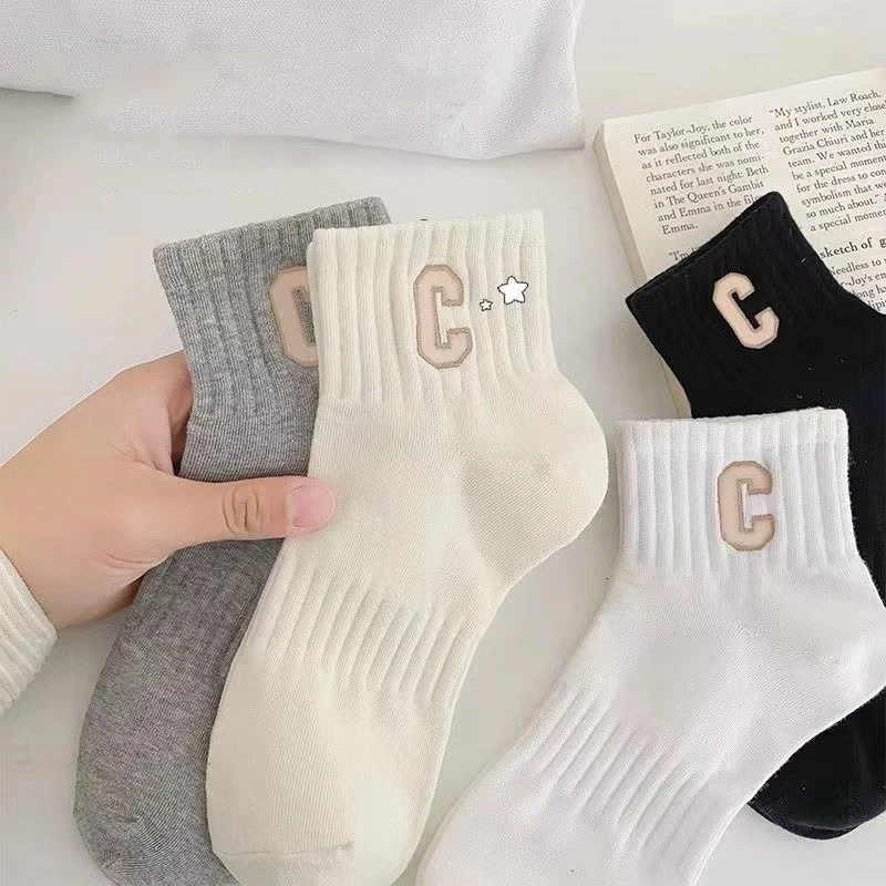 Cotton Socks Anti-shrink Socks High Elasticity Unisex Cotton Ankle Socks with Anti-slip Technology for Sports Everyday Wear