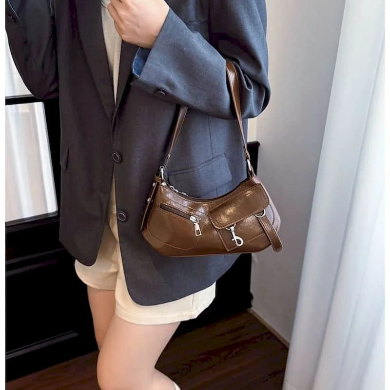 

Shoulder Bags Solid American Style Versatile Handbag Harajuku Lady High-capacity Luxury PU Design Underarm Bags Hot Selling Item