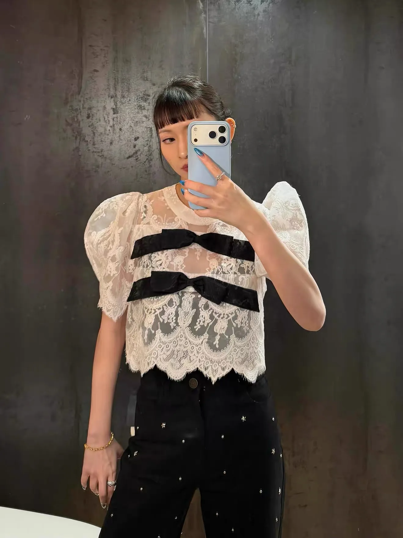 Bibi Lace Embroidery 3D  Knot Bubble Sleeve Top Women's Cute Style Loose Fit T-Shirt Short Sleeve round Neck Moistur...