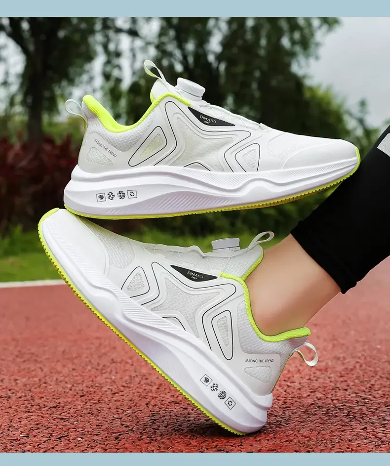 

The latest rotary button carbon plate running shoes shock-absorbing ultralight sports running shoes