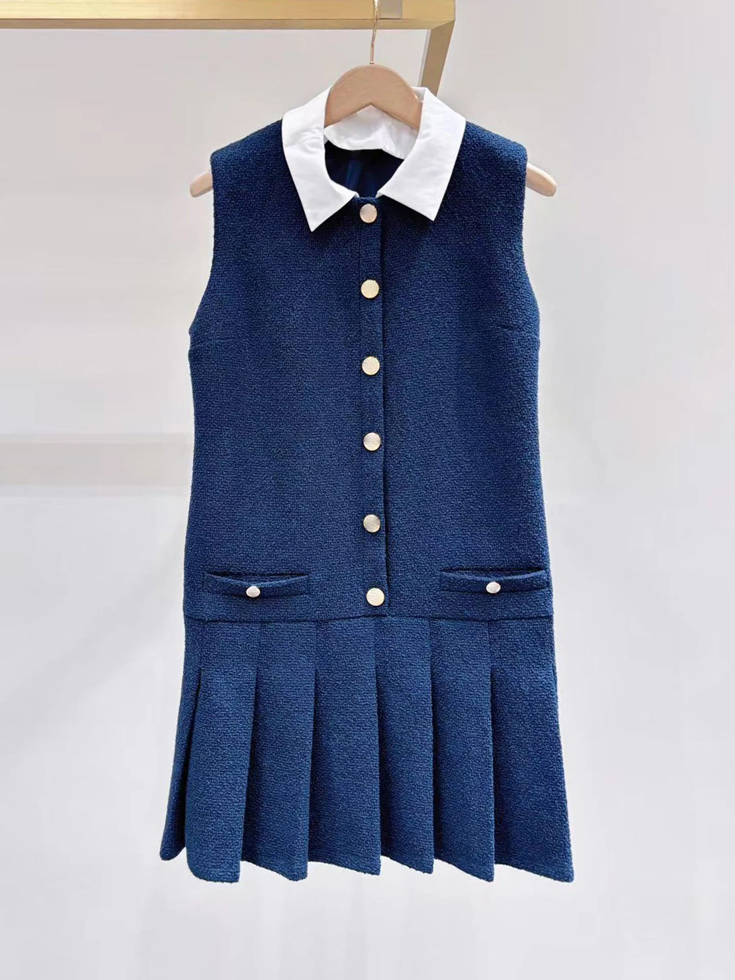 M 홈 난 유 하이엔드 여성 가을 컬리지 스타일 트위드 플리츠 베스트 드 미디 스커트 싱글 버튼 클로저 H라인 드