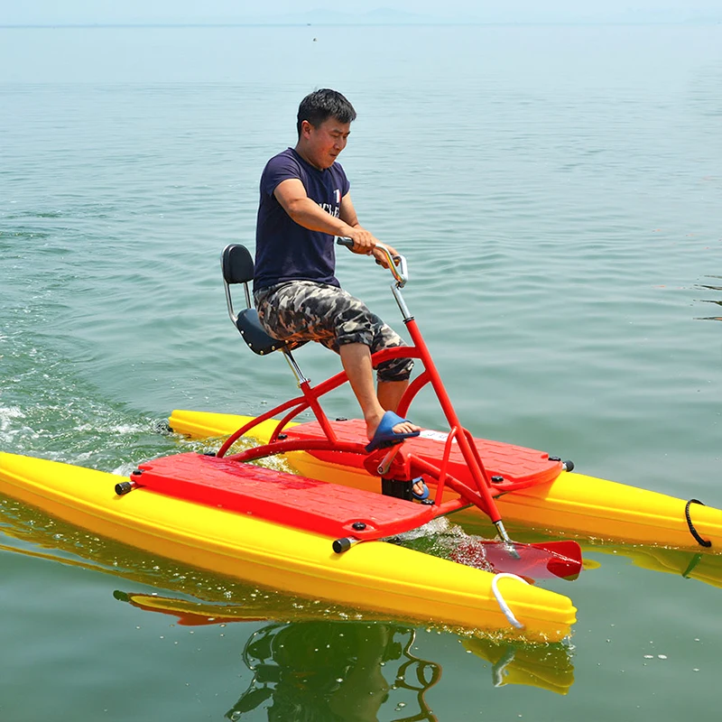 Outdoor Water Bike LLDPE materiale in lega di alluminio pedale dell'acqua bicicletta Lake Play Equipment