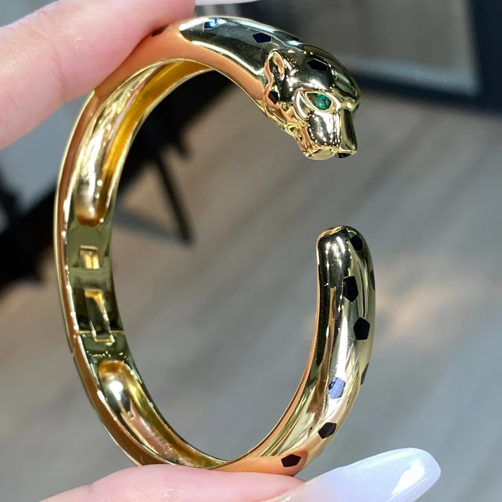 Size 16cm 925 Sterling Silver 18K Gold Plated Leopard Bracelet Green Zircon Eyes Panther Cuff Bangle for Women Party Jewelry