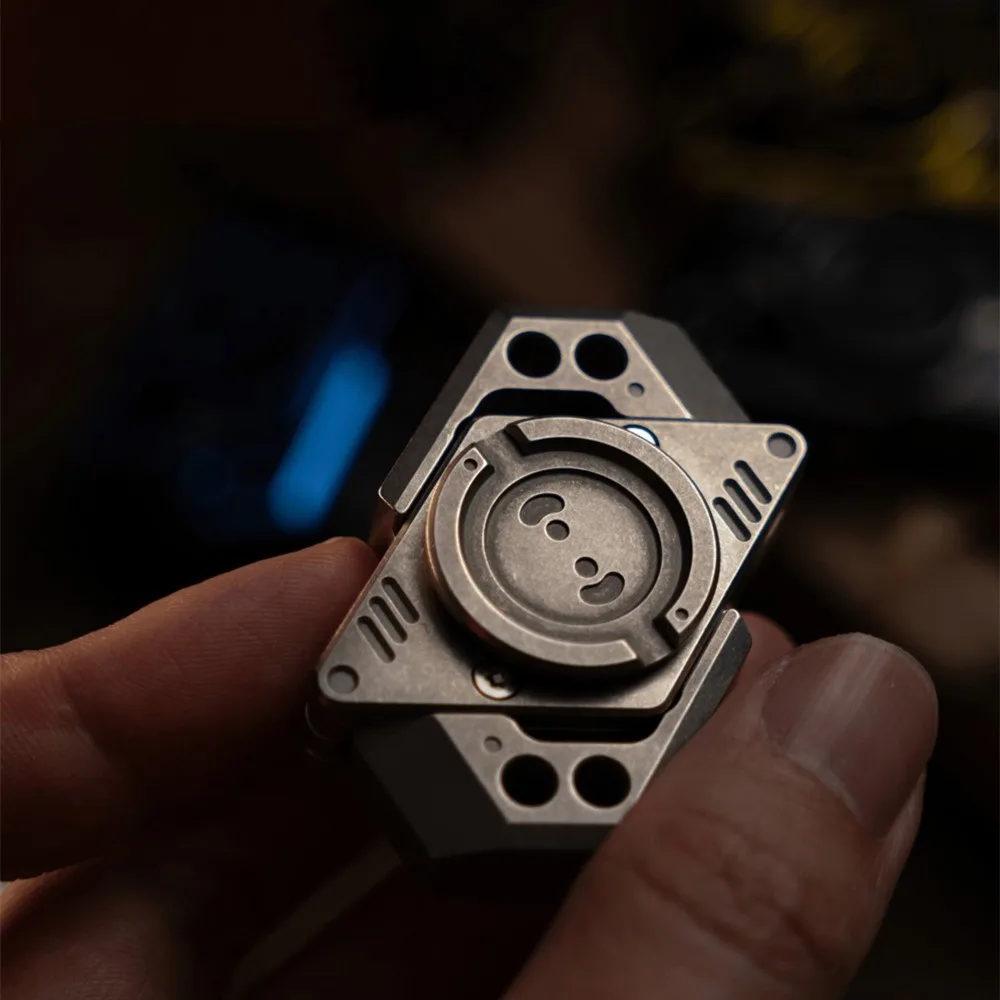 FUSHI EDC JINGZHE フィジェットスピナー オープンネイルジャイロ 不安解消グッズ メタルフィジェットトイ 大人向け 指先トリック