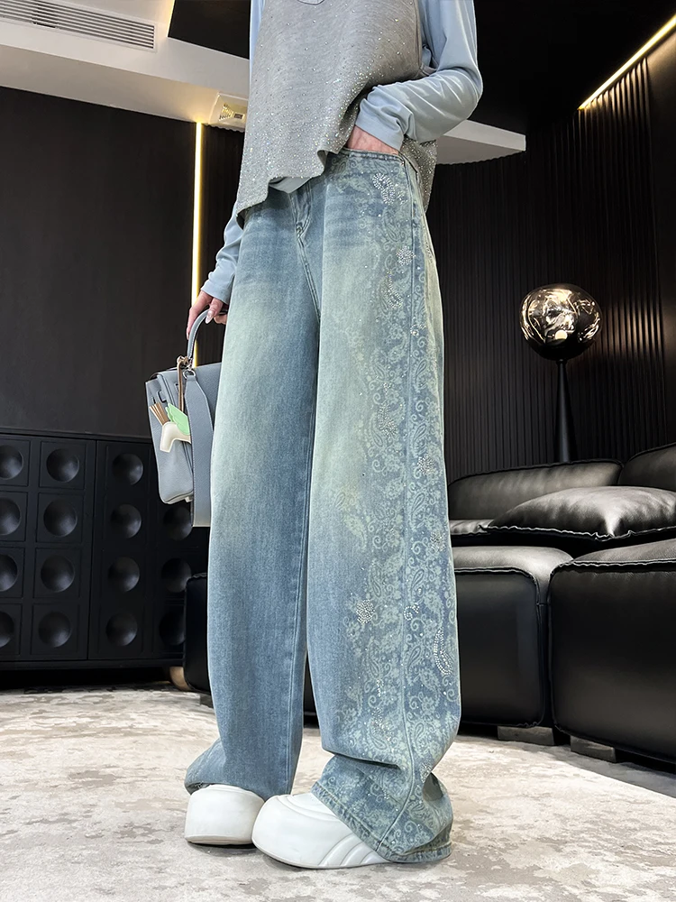 

Spring 2026 Women's Denim Jeans Heavy Embelliment with Walnut Flower Pattern Loose Faion Slimming Trousers l Waist
