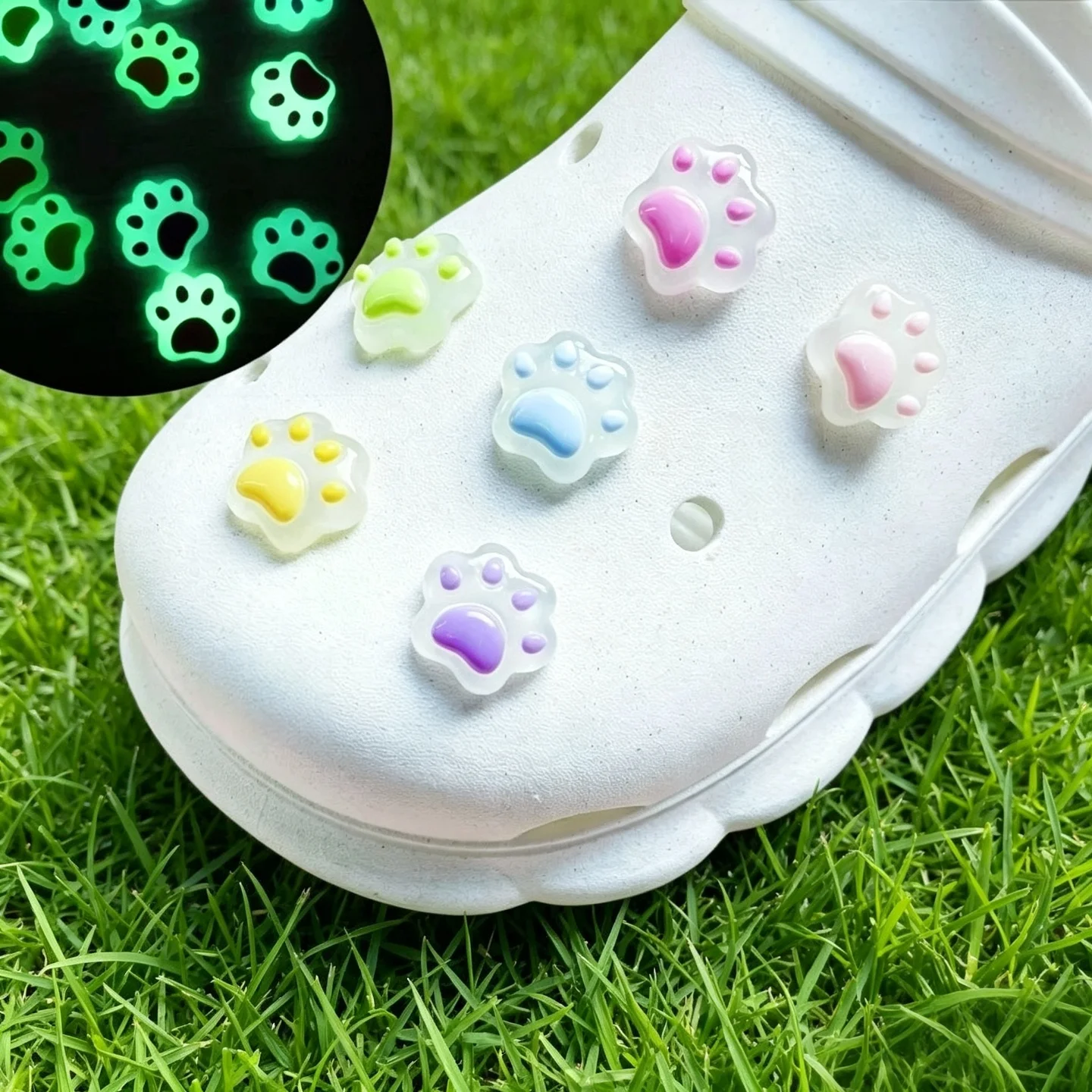 Glow In Dark Pastel Cat Paw Shoe Charms Removable DIY Shoe Decor For Girls Clogs Slides Sandals Footwear Holiday Cute Gift Charm