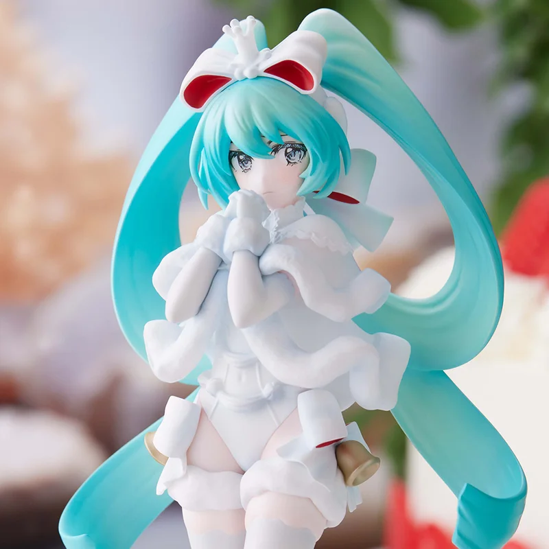 Original 17cm Anime Figure Furyu Exceedcreative Vocaloid Hatsune Miku Christmas Candy Figuras Anime Model Toys Gifts In Stock