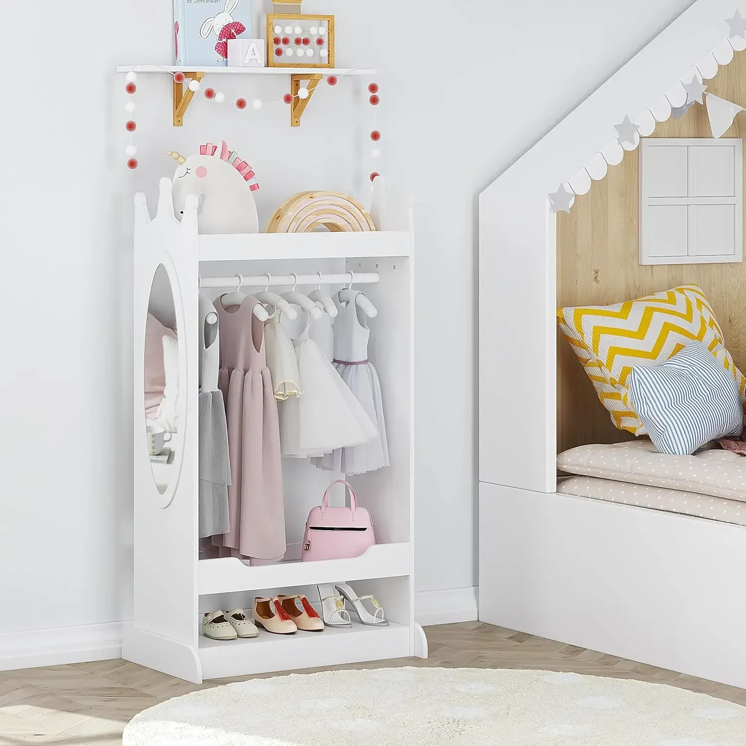 Kid's See and Store Dress-up Center, kostuumkast voor kinderen, open hangende kast, fantasiespopslag voor kinderen, kostuumdressoir