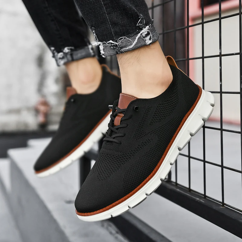Men Shoes Lightweight Sneakers Men Canvas Casual Shoes Breathable Slip On Wear-resistant Men Loafers Zapatillas Hombre