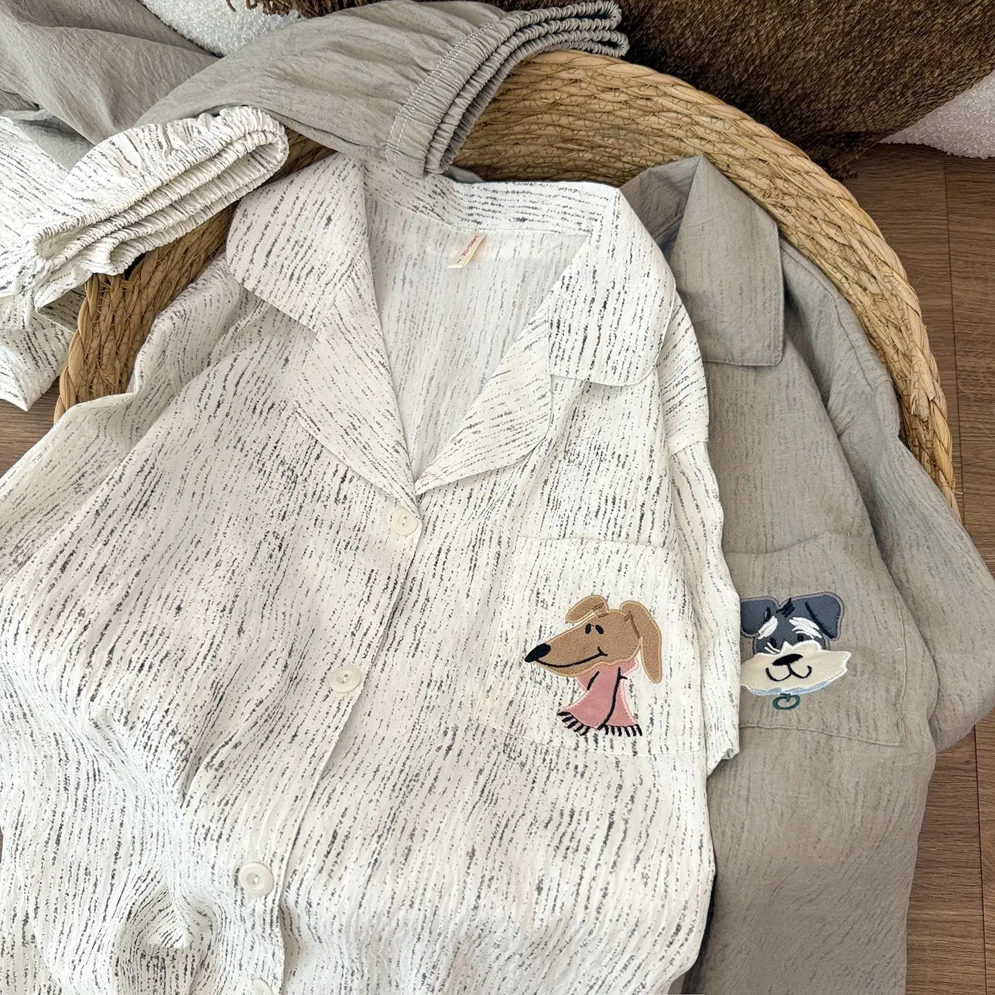 F237 schnauzer short sleeves
