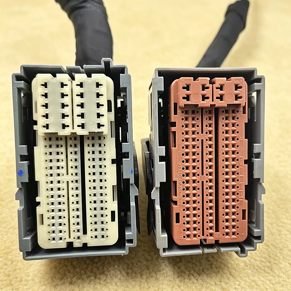 Original ECU Connector Computer Board Plug for CHANGAN CS35 CS55 CS75 CS95