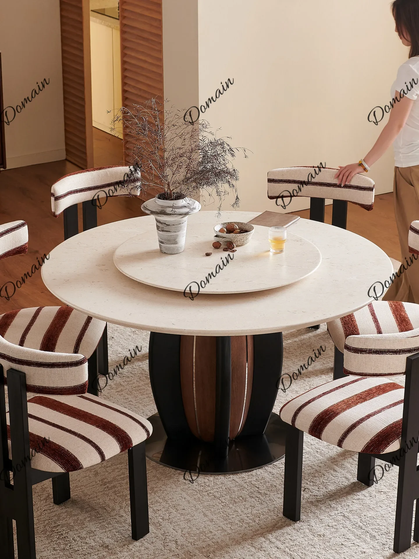 81 N Natural Marble Dining Table 2026 New Luxury Round Stone Table for Home Villa Modern Kitchen Furniture