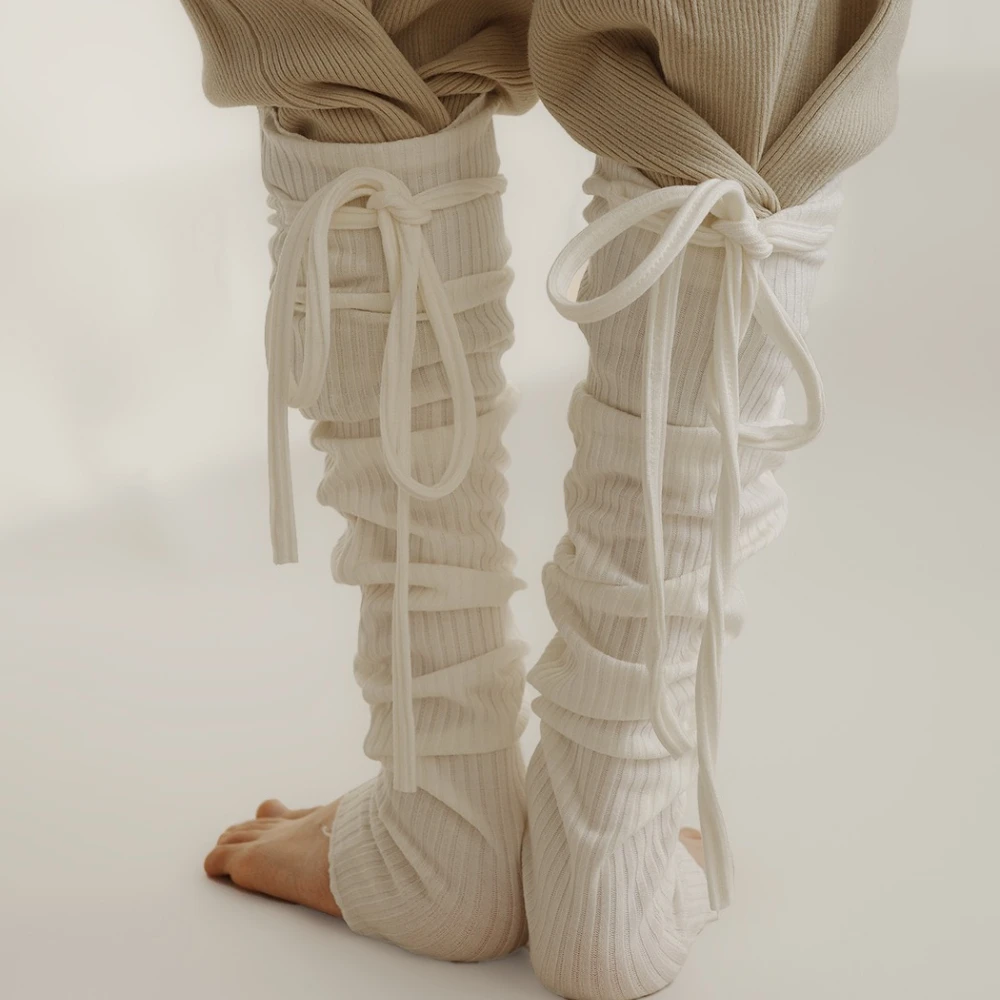 

Japanese JK Y2K Spice Girls Strappy Socks Sets Retro Simple Ins Long Tube Cross Stepping Leggings Outdoor Knee Warmer Leggings