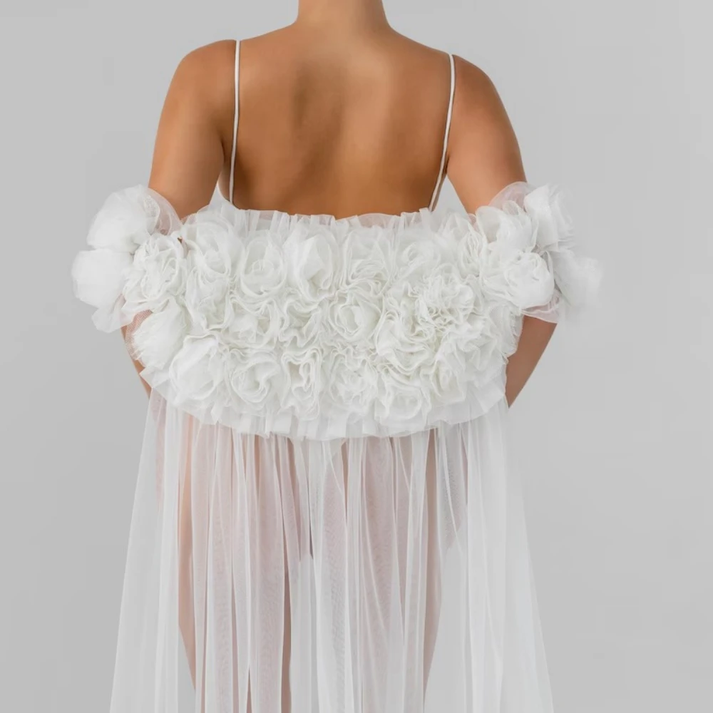 

Women's Ceremony Jacket Elegant White Off Shoulder 3D Floral Tulle Bridal Cape with Train Detachable Wedding Cape ES64102D