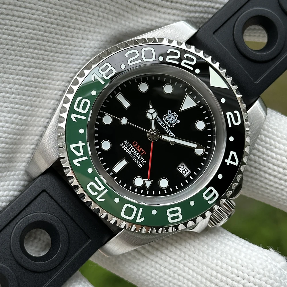 STEELDIVE SD1964GMT Nieuw horloge 2025, zwarte wijzerplaat, vier wijzers, keramische bezel, lichtgevend saffierglas, automatische herenduikhorloges