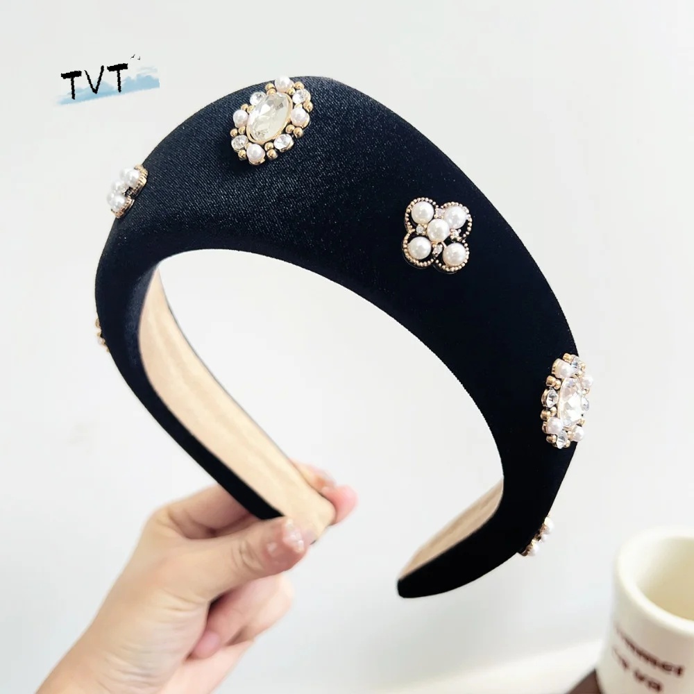 

Elegant Velvet Triangle Headband British Baroque Rhinestone Pearls Hairband Classical European American Style Crown Hair Hoop