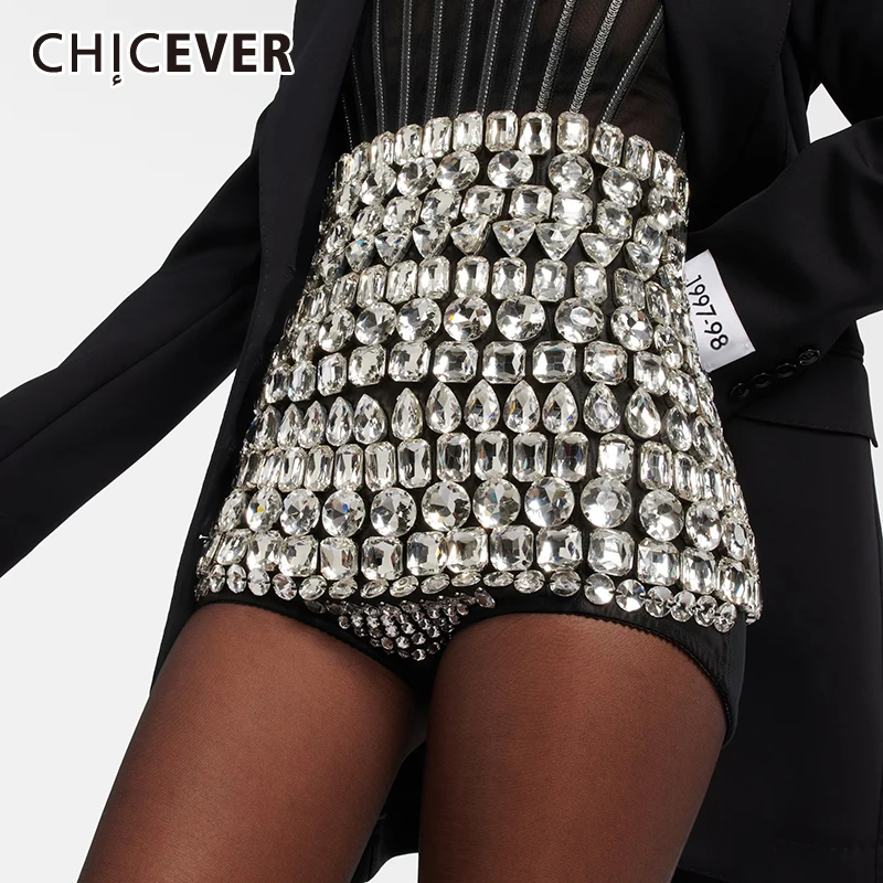 

CHICEVER Patchwork Diamonds Shorts For Women High Waist Spliced Zipper Slimming A Line Hit Color Summer Mini Skirt Female 2024