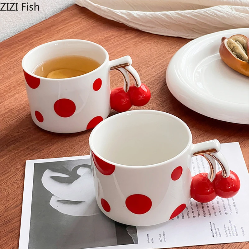 

Lovely Cherry Handle Porcelain Mugs Tableware Gold Plated Cup Coffee Mug Dining Table Afternoon Tea Teacup Fruits Juice Cup