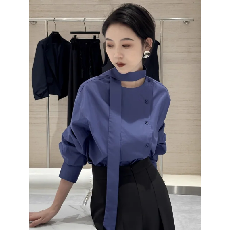 เสื้อเชิ้ตแขนยาวดีไซน์ฝรั่งเศสแบบไม่สมมาตรสำหรับผู้หญิง ฤดูใบไม้ร่วง 2025 รุ่นใหม่ สไตล์ผู้ใหญ่เบาๆ