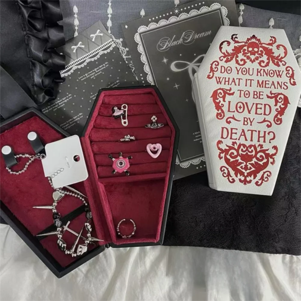Vetrina per gioielli con bara gotica Vetrina in velluto Scatola per confezioni regalo di Halloween Bigiotteria in pelle Organizzatore di gioielli portatile