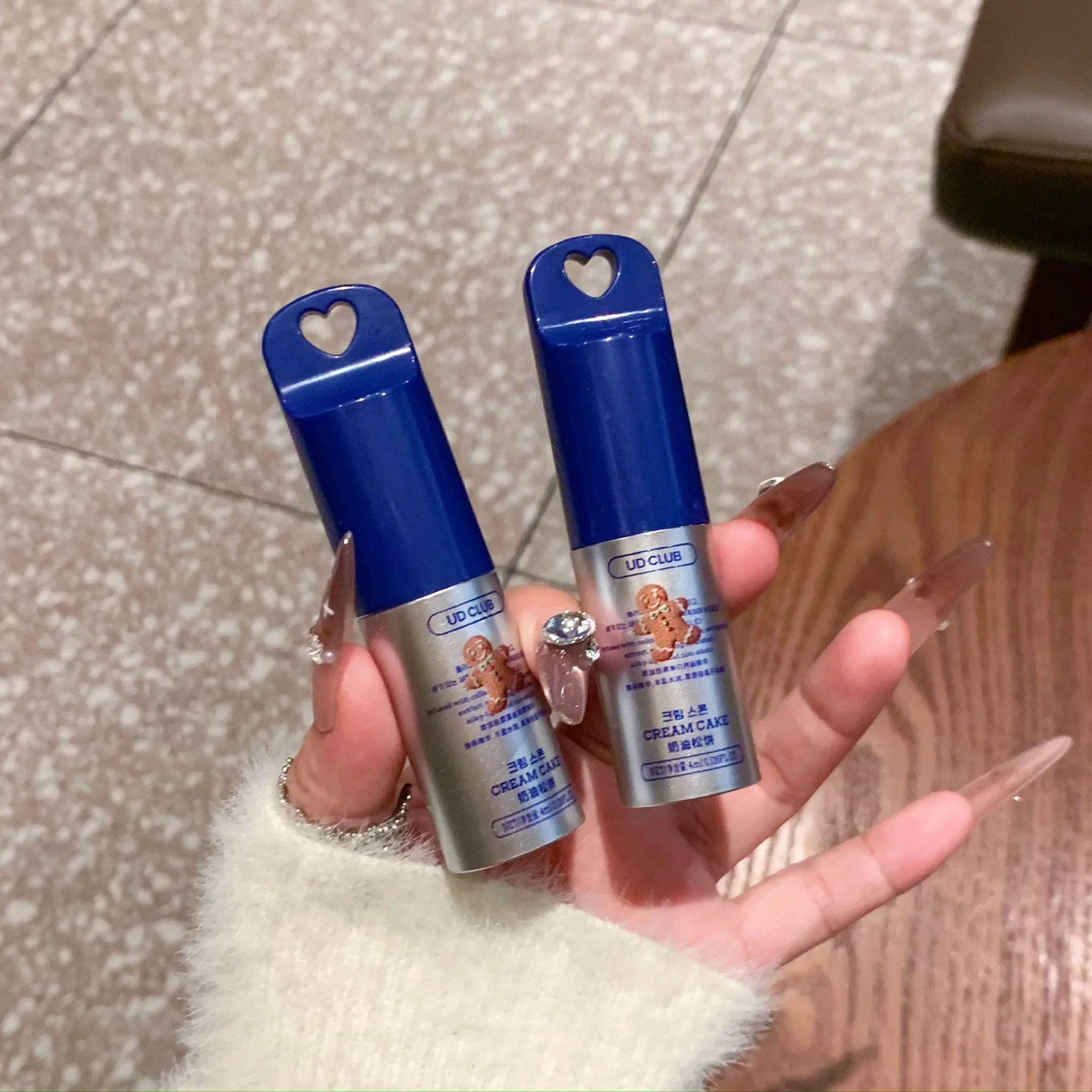 Thumbnail 3 - #37 Lip Primer List of Top Picks