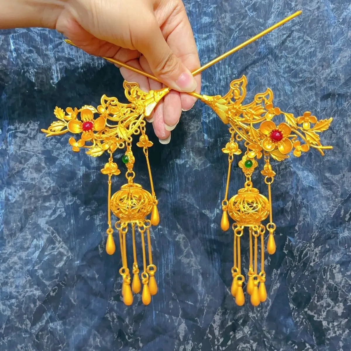 Gold Plated Plum Blossom Lantern Hairpin Chinese Style Vintage Hair Stick For Bride Hanfu Xiuhe Wedding Hair Accessories New