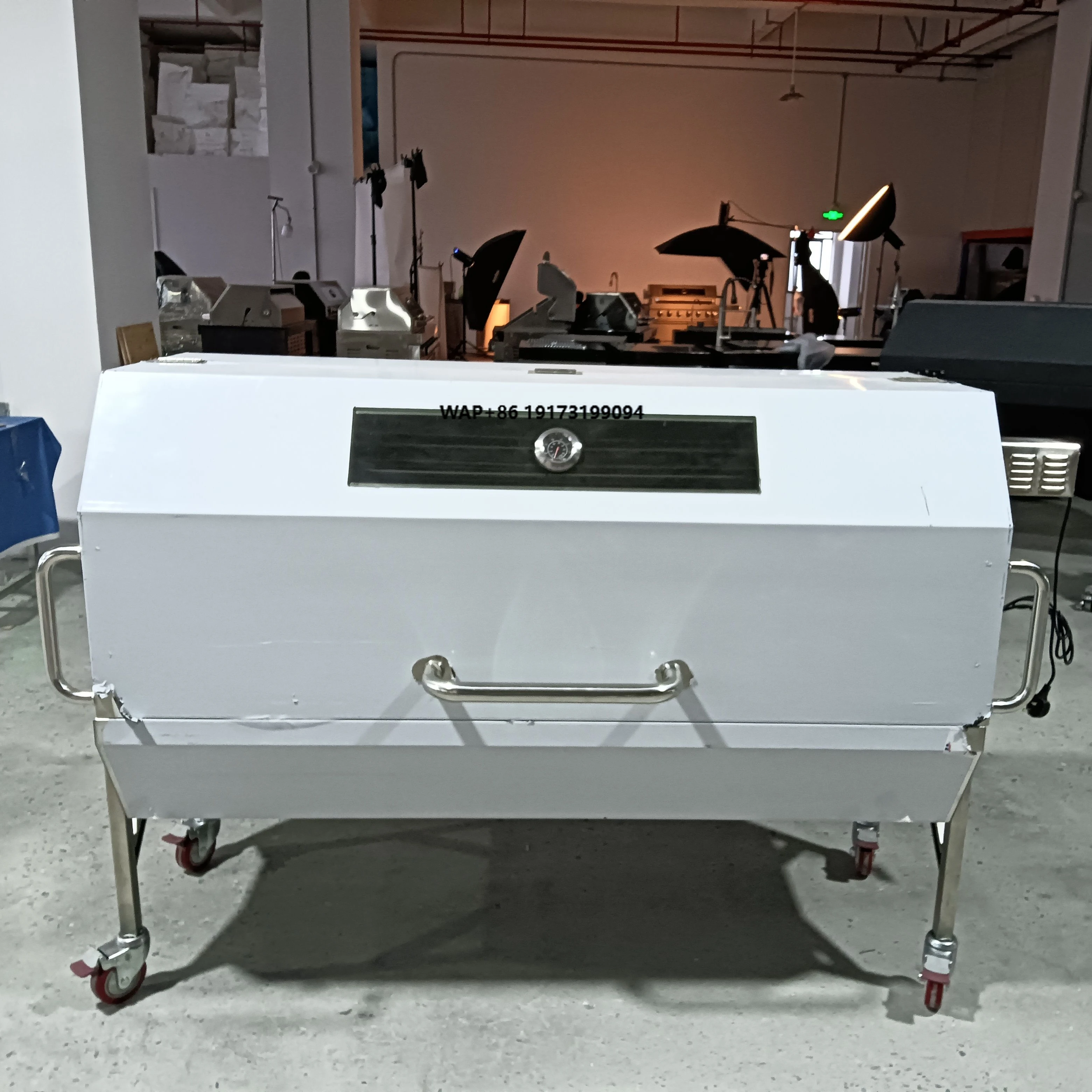 

Electric Motor Stainless Steel Roaster Whole Pig Lamb Gas and Charcoal BBQ Grill Portable Argentina Grills with Ceramic Burners